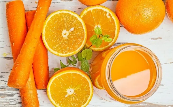 Zumo de zanahoria y naranja